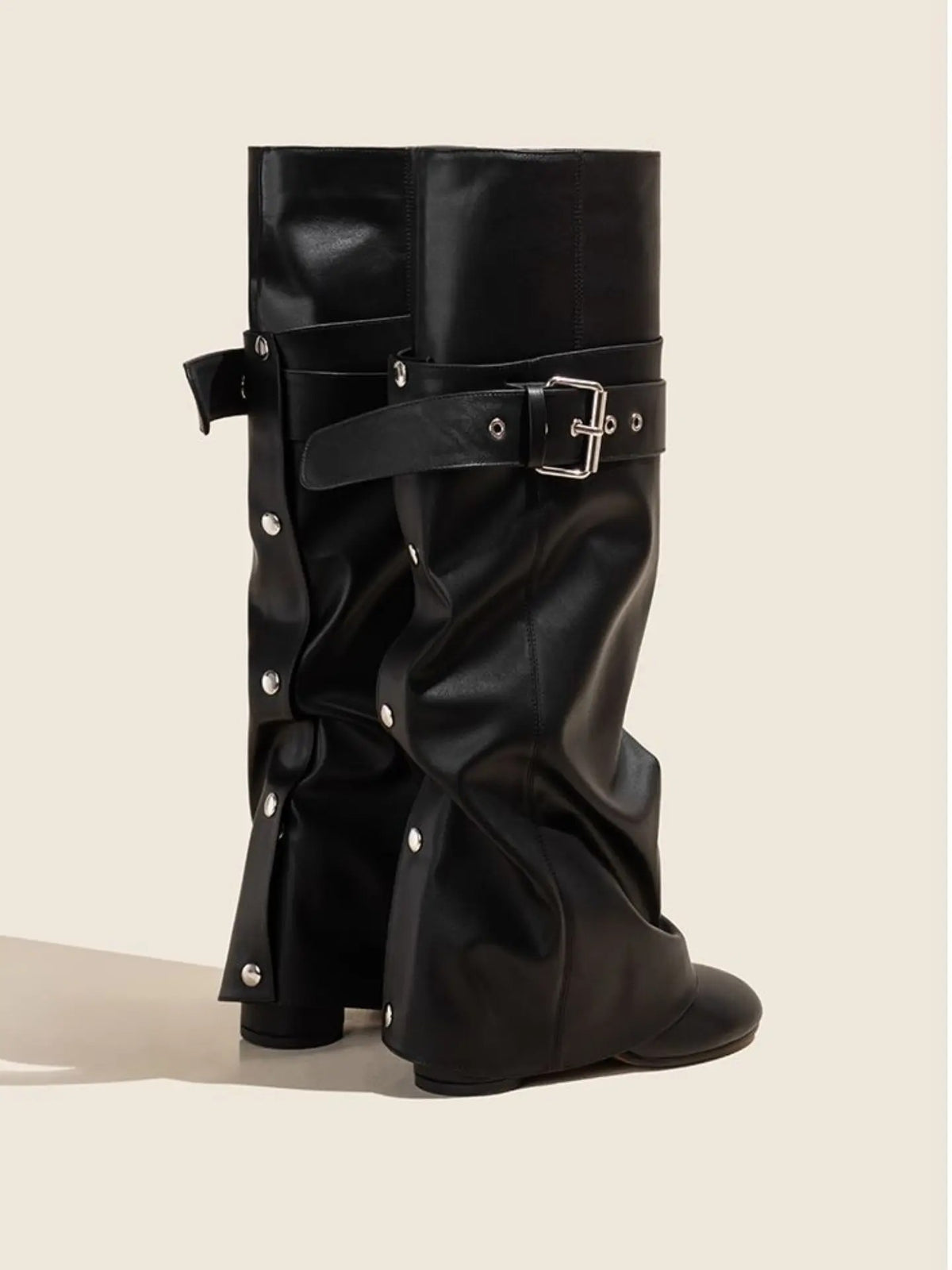 Ankle-high boots