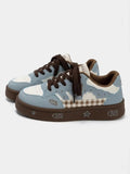 Versatile sneakers
