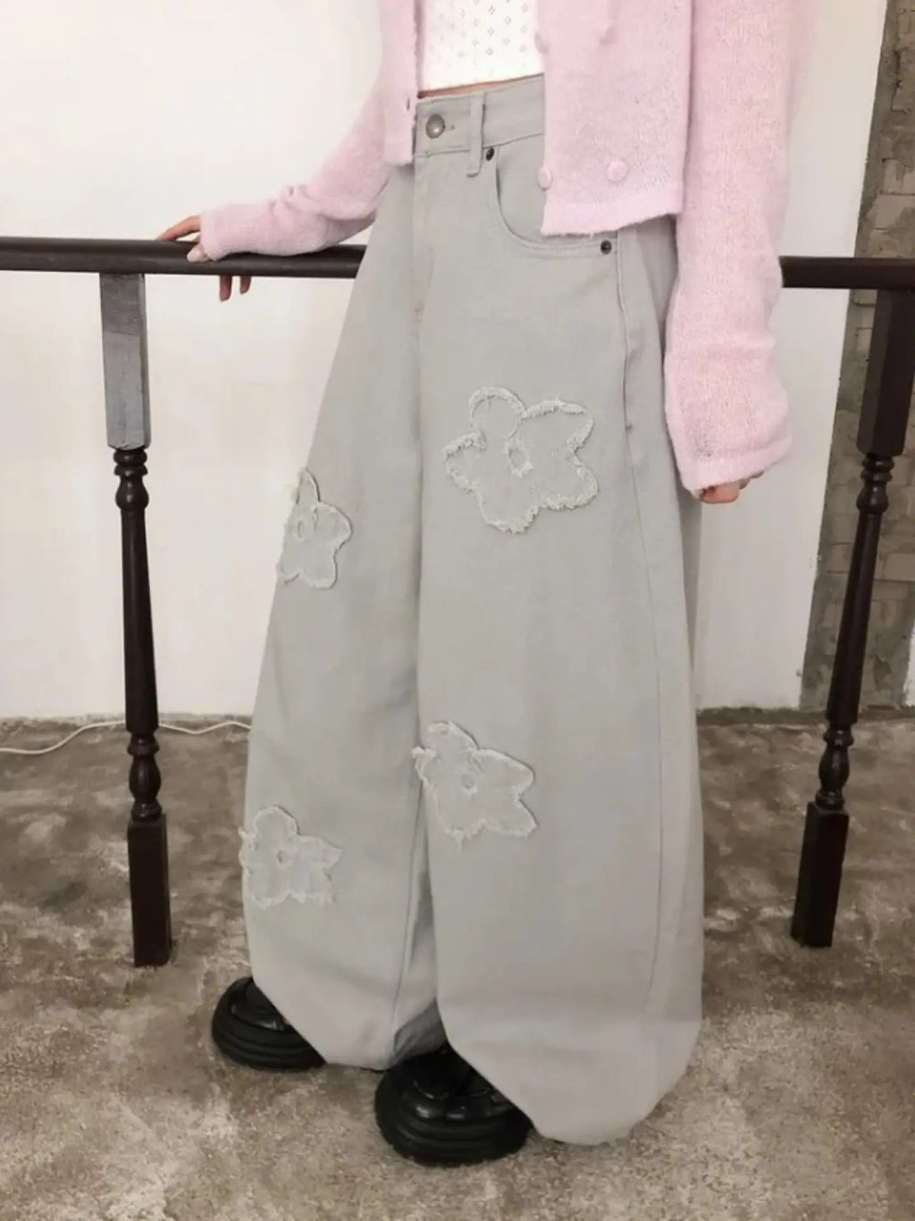 Floral vintage pants