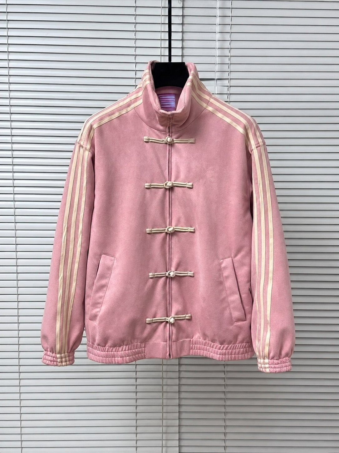 Sports cardigan